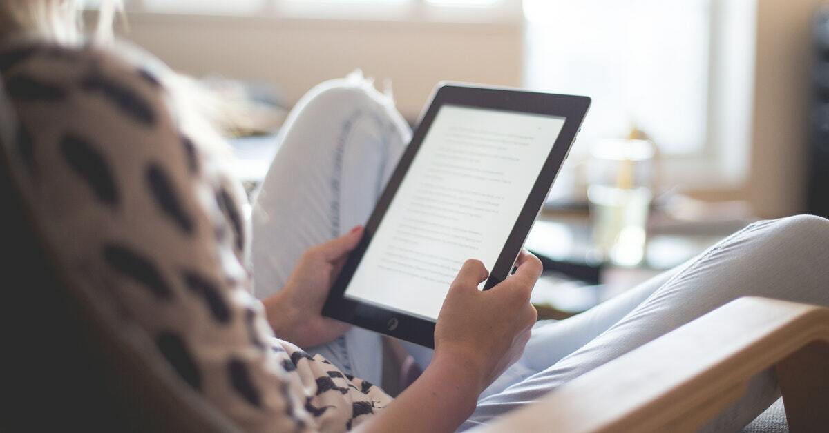 Required Reading from the 11 Most Influential CRM Blogs for B2Bs