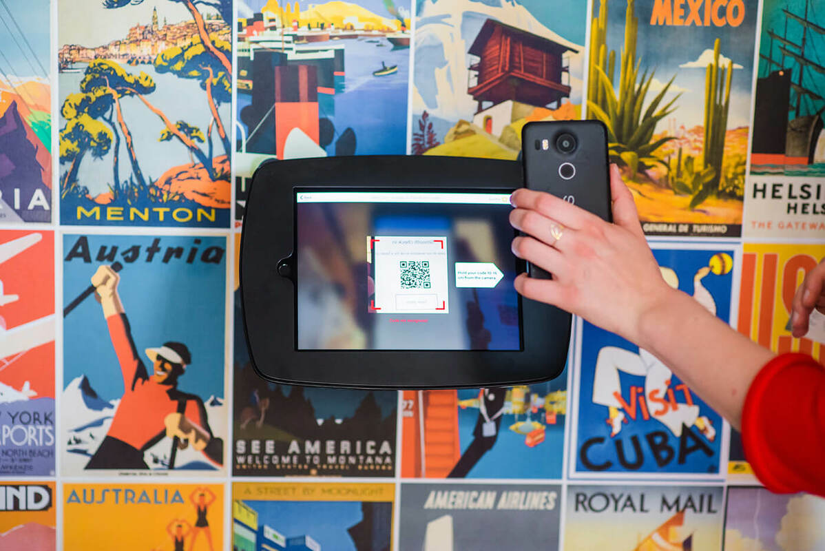 How to close the Social Media and Offline footfall loop with QR Codes