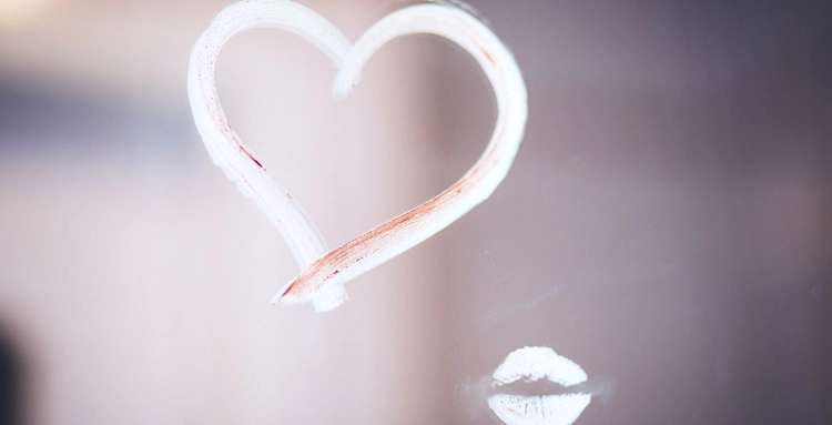 Charm Your Customers: 12 Valentine's Day Marketing Ideas (2021)