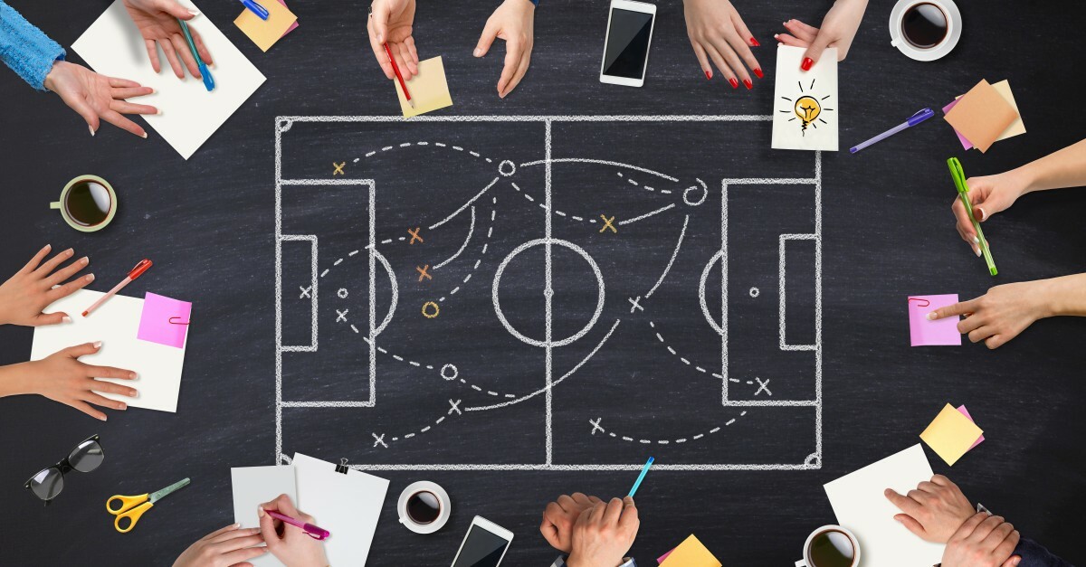 Perfect Pitch Sales Training on How To Read (And Win) The Room