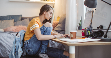 How Higher Ed Can Use Texting to Streamline Residential Life Communications