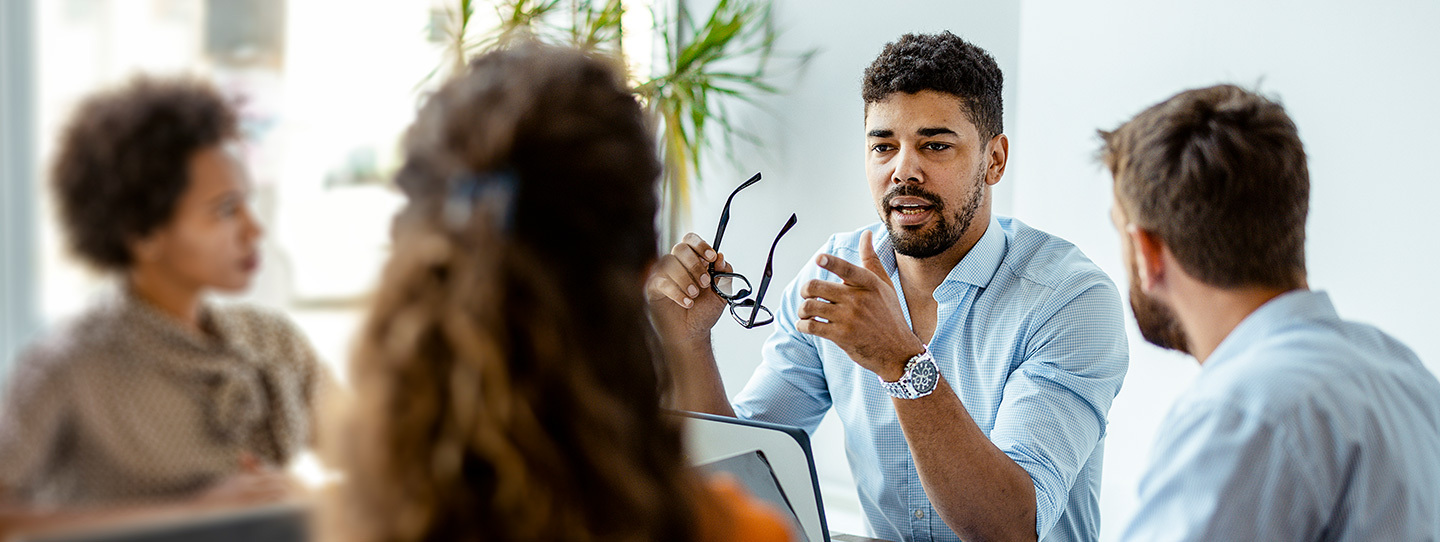 5 questions to ask before buying association management software