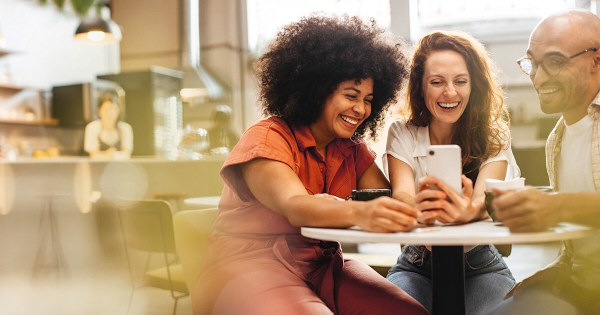 What does NPS mean and how can it improve customer experience (CX)?