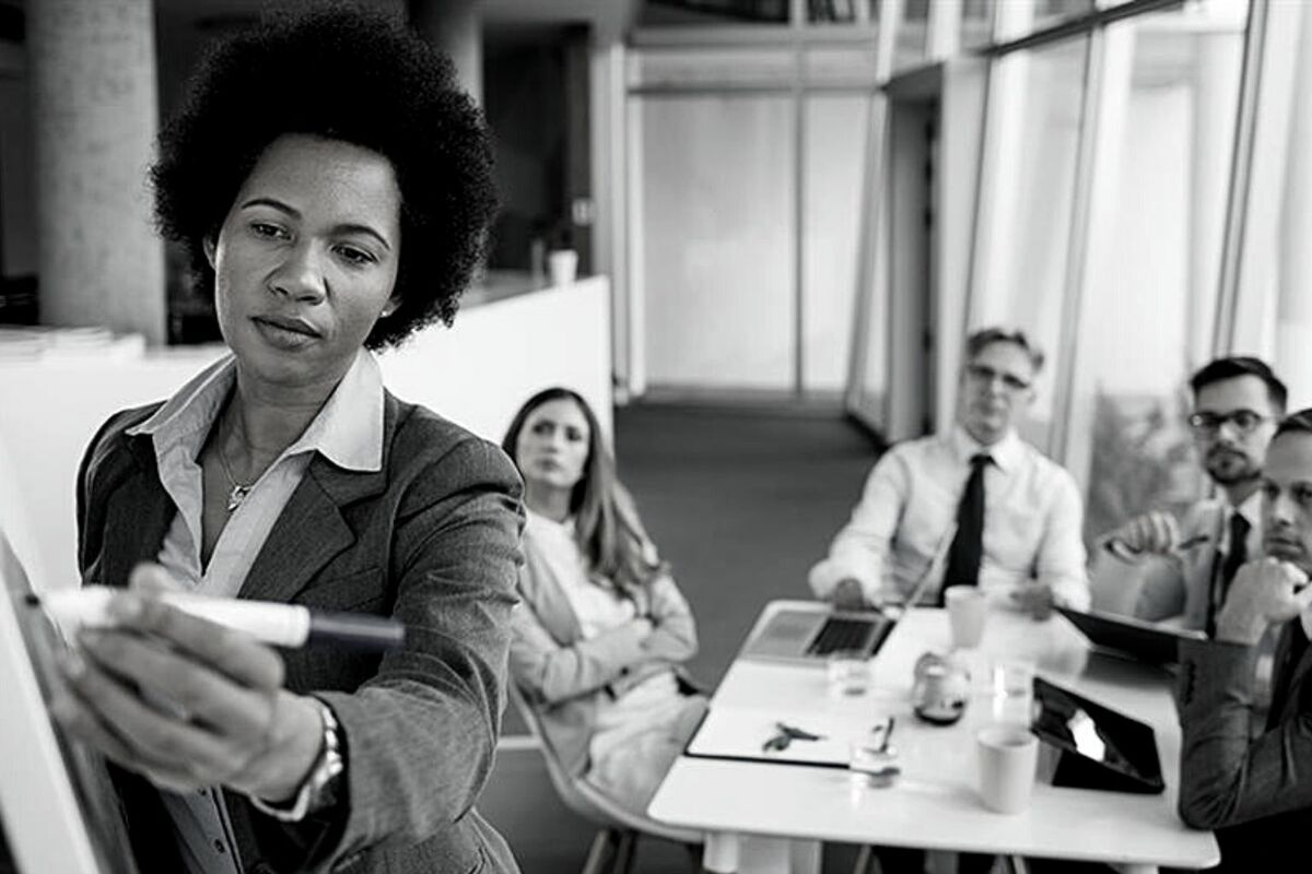 7 Sales Management Training Skills to Lead Top Teams