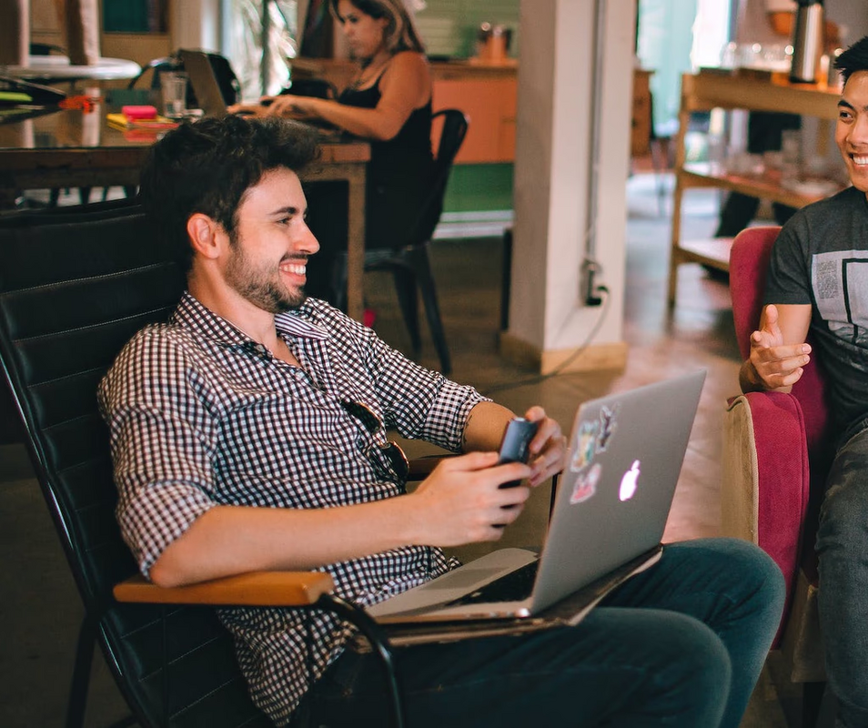 18 Best Shopping Bots/Chatbots for Ecommerce