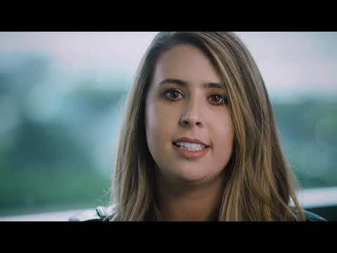 Poshmark + Looker: Identifying Trends, Shopping Preferences, and More