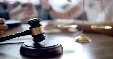 How Text Can Help the Legal Industry Keep Clients Engaged & Boost Referrals in 2021