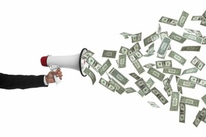 Why You Should Pay Your Influencers on a Performance Basis