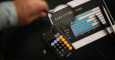 Revenue Cadence: How to Create Predictable, Repeatable Revenue Processes