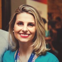 Lívia Zingalli Lima