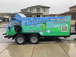 Inside Bin Blasters: 3 text campaigns that fuel their repeat business strategy