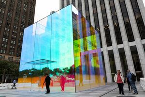 From Apple to Balmain, Everything's Coming Up Rainbows - Ceros Inspire