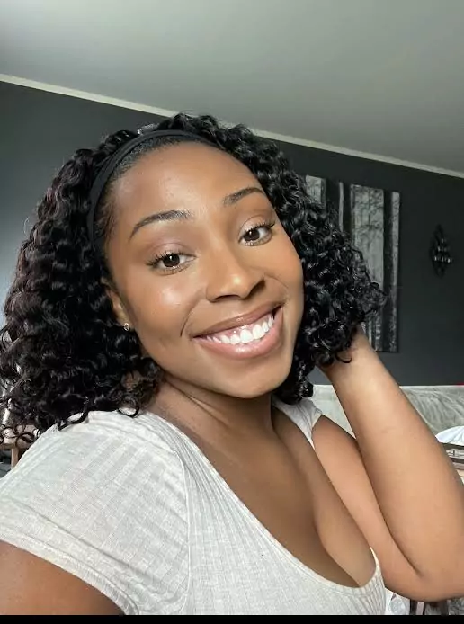 How Diamond Lee Solves Problems Through Digital Products