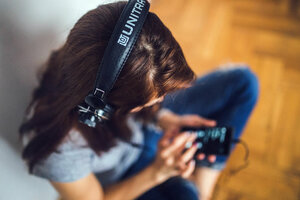 How to Create a Name and Establish a Brand for Your Company's Podcast