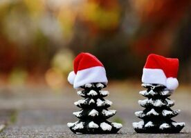 11 Creative Holiday Greeting Email Templates [Copy/Paste!]