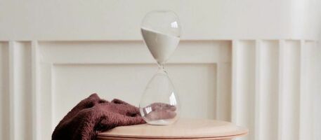 How to Schedule Tweets to Maximize Reach and Engagement