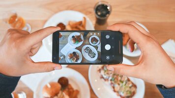 12 Awesome Instagram Food Influencers To Follow