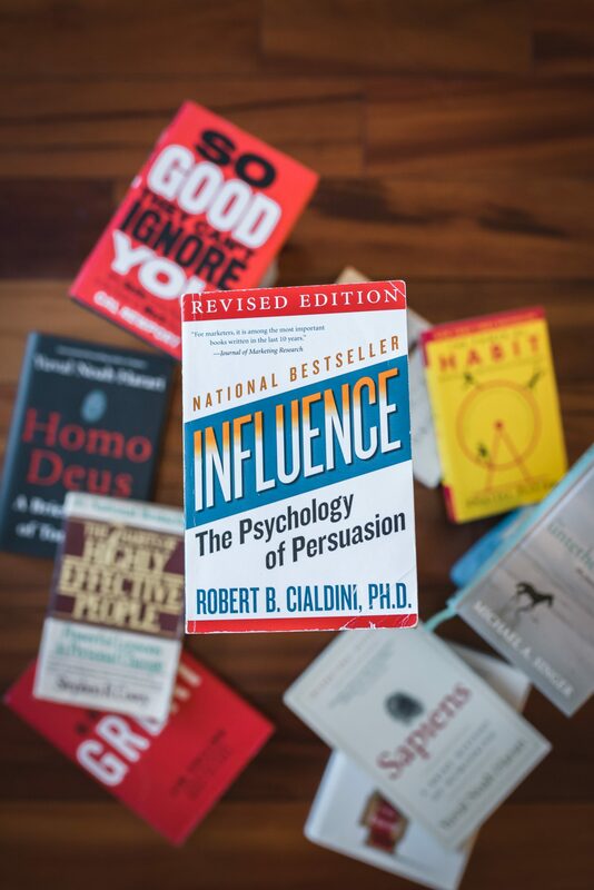 Influence: How to close deals with the principles of persuasion