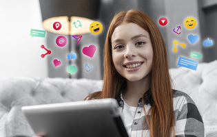 How to Become a Successful Freelance Social Media Manager?