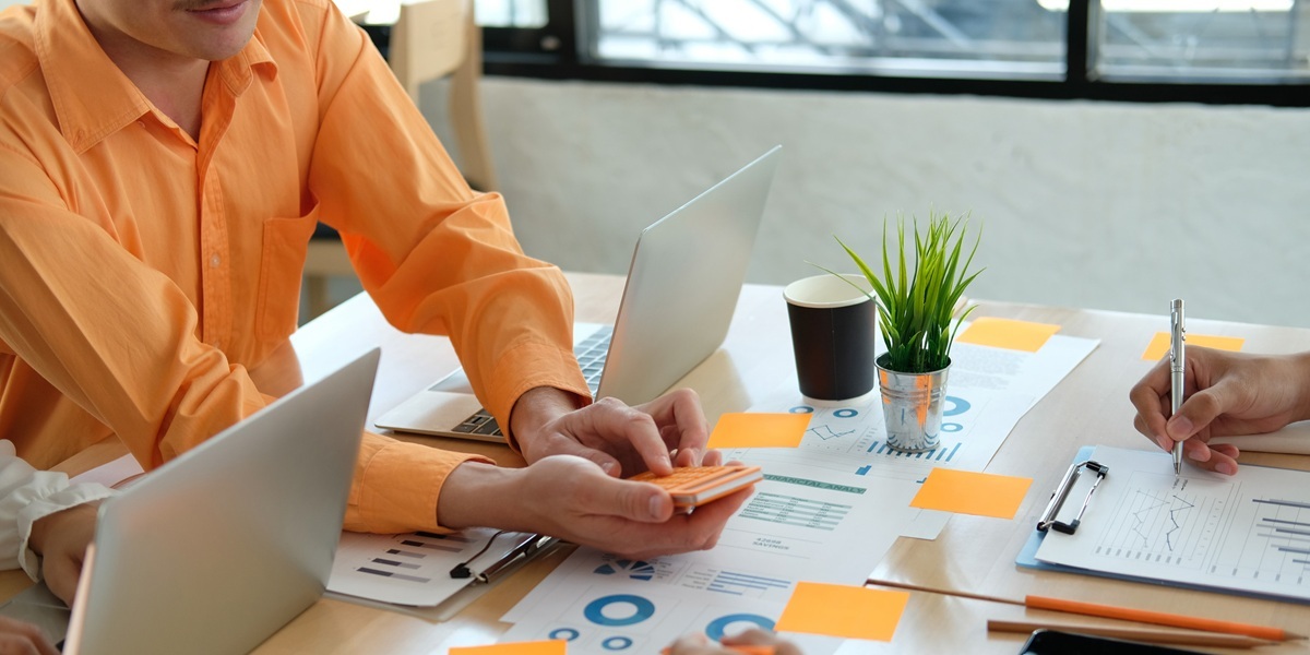 How to Package Marketing Services for Small Business Clients