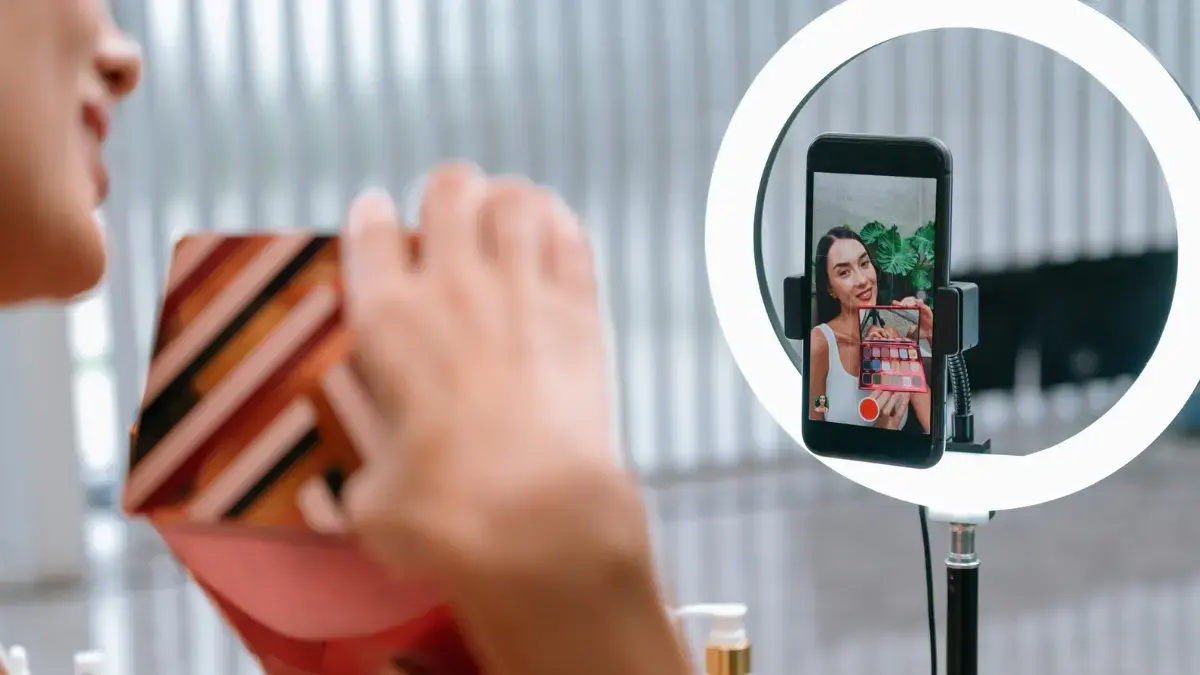 How to Find Influencers in Your Niche: A Step-by-Step Guide for Brands