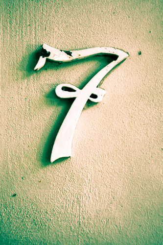 7 Tips for Stellar Social Media Community Management