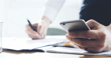 How Financial Companies Can Stay Compliant with Text Marketing