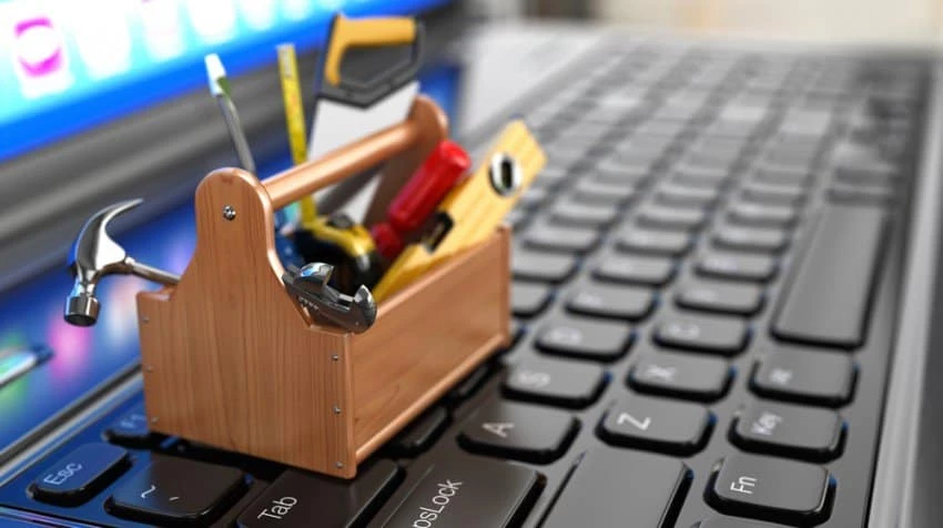 12 Business Tools to Boost Small Business Owners' Productivity