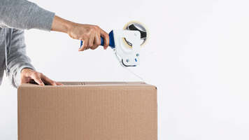 Shipping Operations 101: Everything Ecommerce Retailers Need to Know