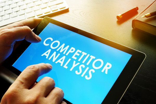 Social Media Competitor Analysis: 5 Proven Hacks