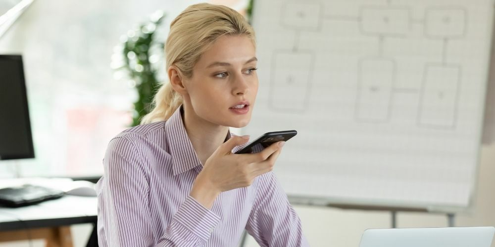 Voicemail Greetings: 25 Scripts [Audio Recordings Included]