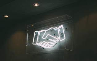 Increase your customer engagement by 20% and retain customers by implementing a good customer onboarding strategy.