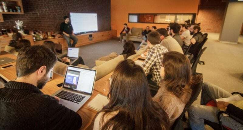 Do Twitter Ads Really Work? 17.2 Million Views From a Single Tweet