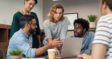 Sales Training Tips for a High-Performing Sales Team