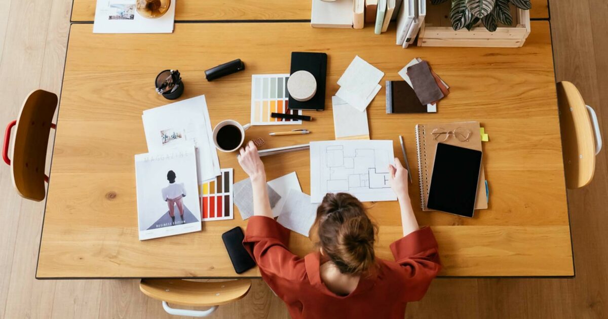 Why you should use direct mail in your outbound sales strategy