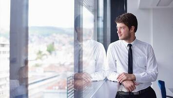 Kindness in Consensus Wins the Battle