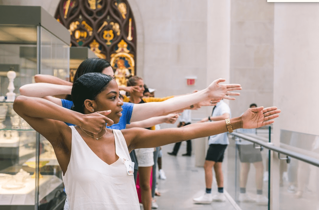 How Business Texting Services Help Museum Hack Manage Distributed Operations