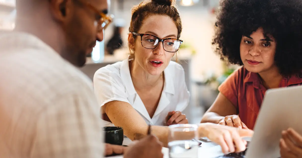 Customer Success in B2B SaaS: Best Practices for Retention & Expansion