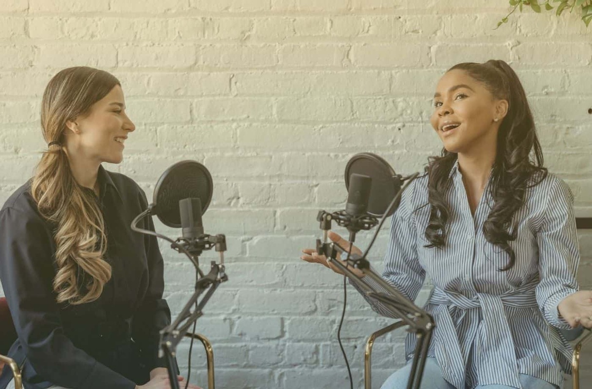 9 Podcast SEO Tips To Help You Grow Your Show