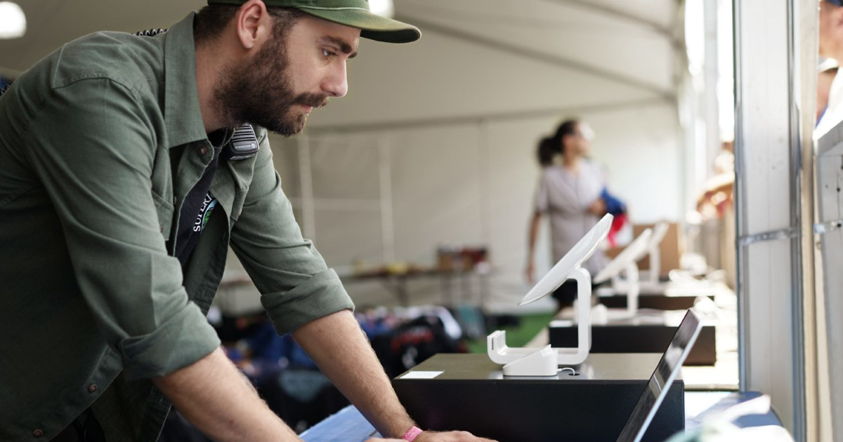 What's the Difference Between Automated Email Marketing and Blast Email Marketing?