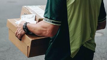 Goods In Transit 101: Accounting for In-Transit Inventory