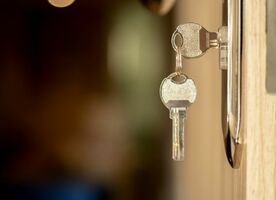 Google Advertiser Verification: 5 Key Reasons to Verify Your Account Early