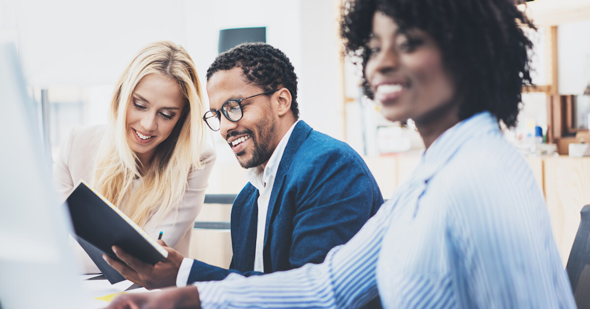 USCB America Improves Call Compliance and Reduces Employee Onboarding Time with CallMiner