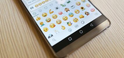 When texting emojis in your business communication is a good idea?