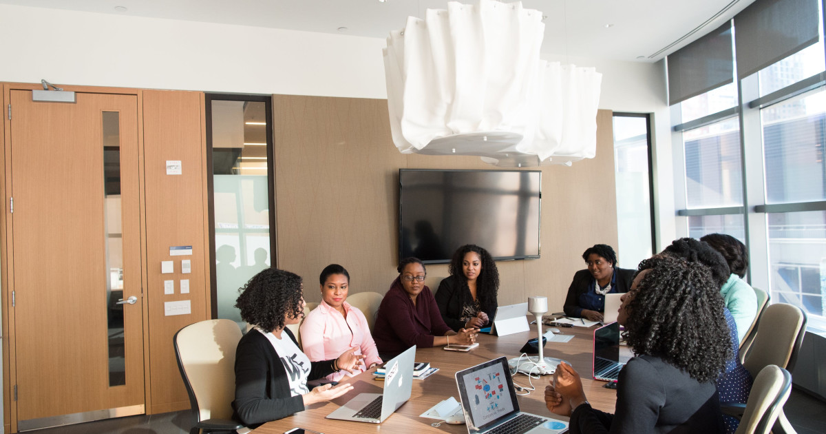 How CallRail helped Neon Ambition boost lead tracking by 80%