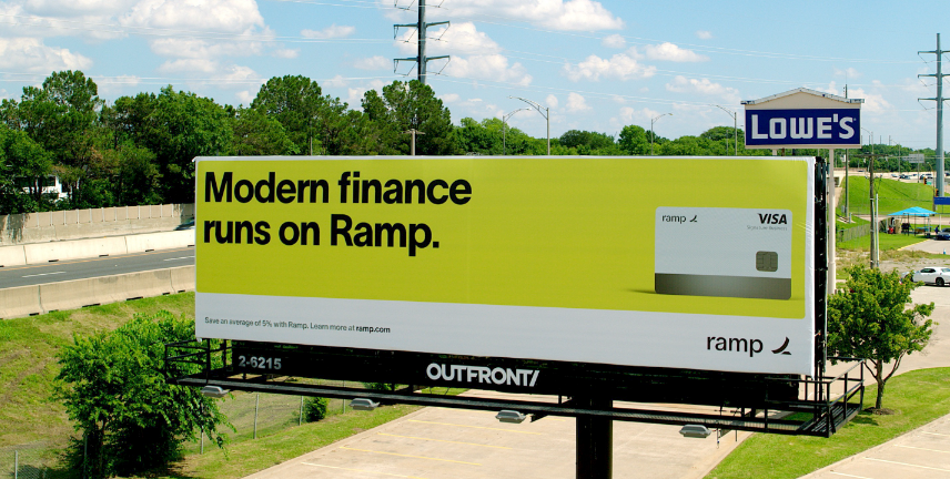 Why Out-of-Home Advertising and Digital Marketing are the Perfect Pair