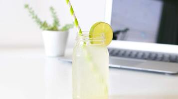 10 tactics to turn impulse shopping into stone-cold sales