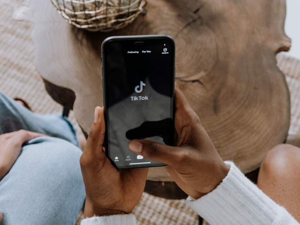 Hire top talent today with TikTok recruiting! [Proven strategies revealed]