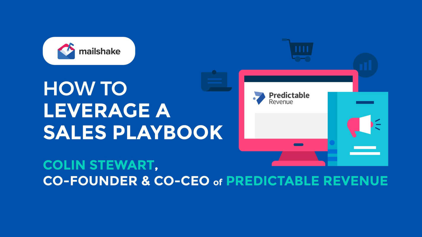 How to Use a Sales Playbook to Train and Level Up Your Team