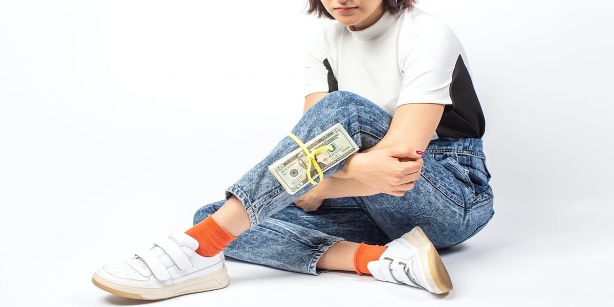 How Much Should a CRO Agency Charge? 8 Experts Who've Walked the Walk Chime In